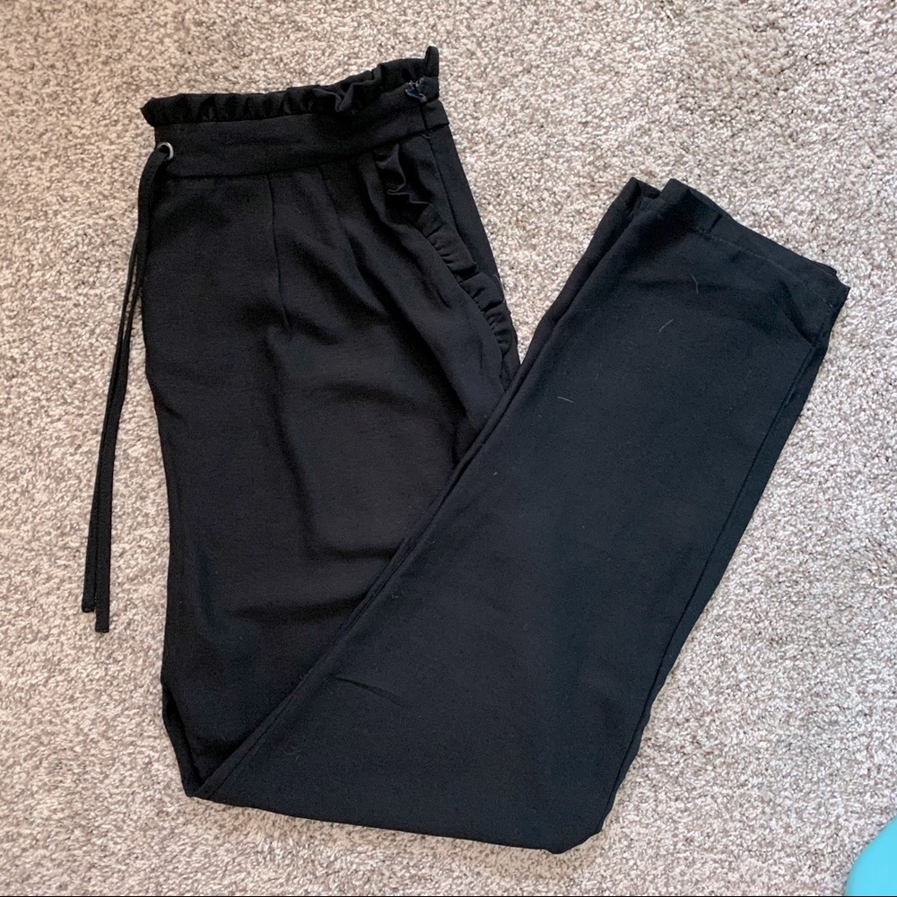 Black chiffon tie/ruffle waist dress pants NWOT